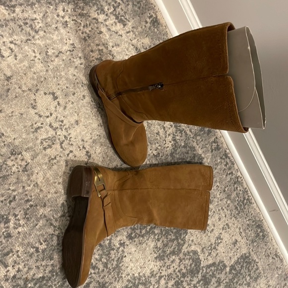 UGG Suede Channing. Excellent condition Size 8 - Picture 2 of 8